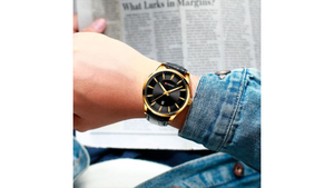 Reloj Curren 8365 Negro/Dorado - Cuero de Hombre