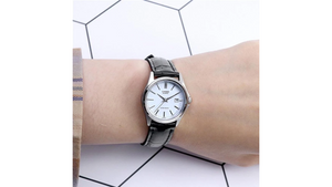 Reloj Casio LTP - 1183E - 7A Cuero de Mujer