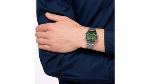 Reloj Casio A168WEC - 3D Metálico de Hombre