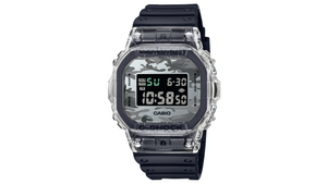 Reloj Casio G - Shock DW - 5600SKC - 1D Plástico de Hombre