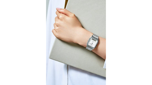 Reloj Casio AQ - 230A - 7B Metálico Unisex