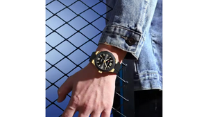 Reloj Curren 8465 Negro/Dorado - Plástico de Hombre