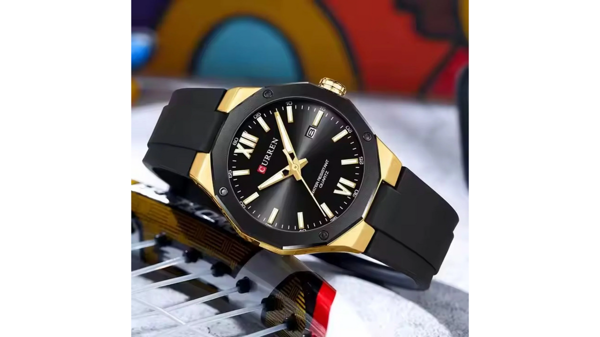Reloj Curren 8465 Negro/Dorado - Plástico de Hombre