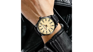 Reloj Curren 8390 Negro - Cuero de Hombre