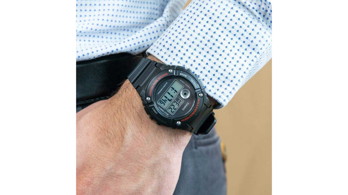 Reloj Casio W - 216H - 1A Plástico de Hombre