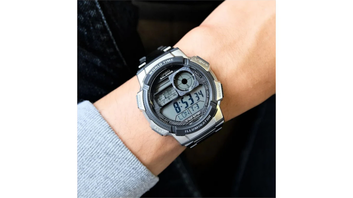 Reloj Casio AE - 1000WD - 1A Metálico de Hombre