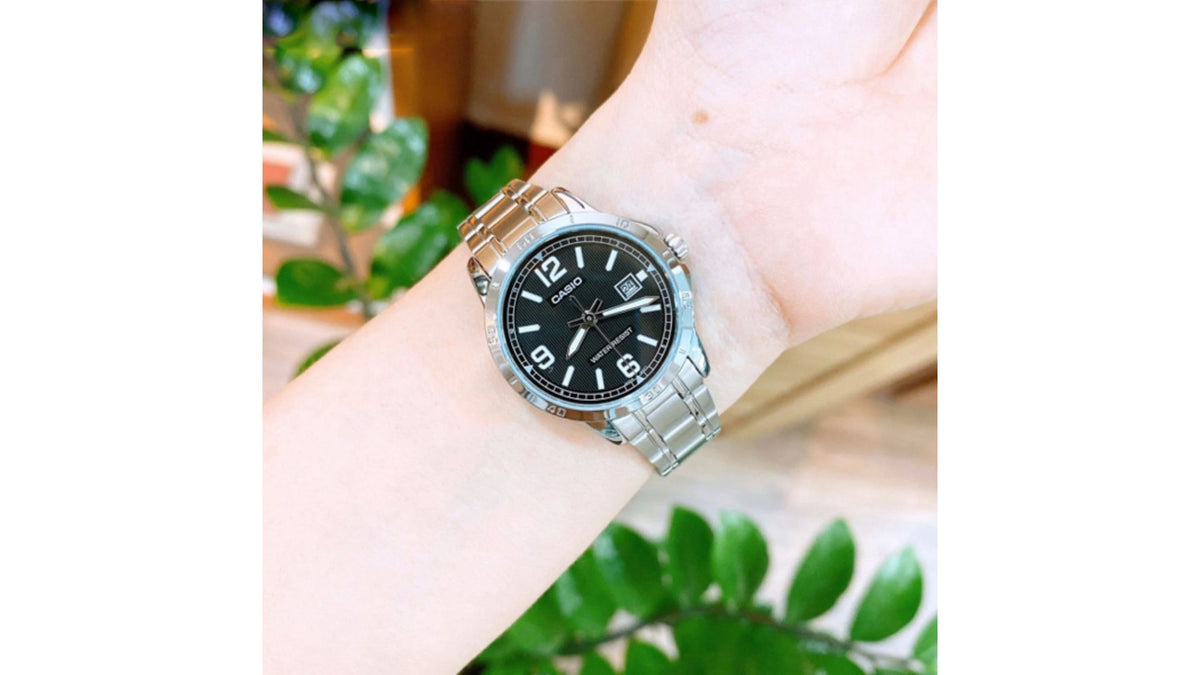Reloj Casio LTP - V004D - 1B2 - Metálico de Mujer