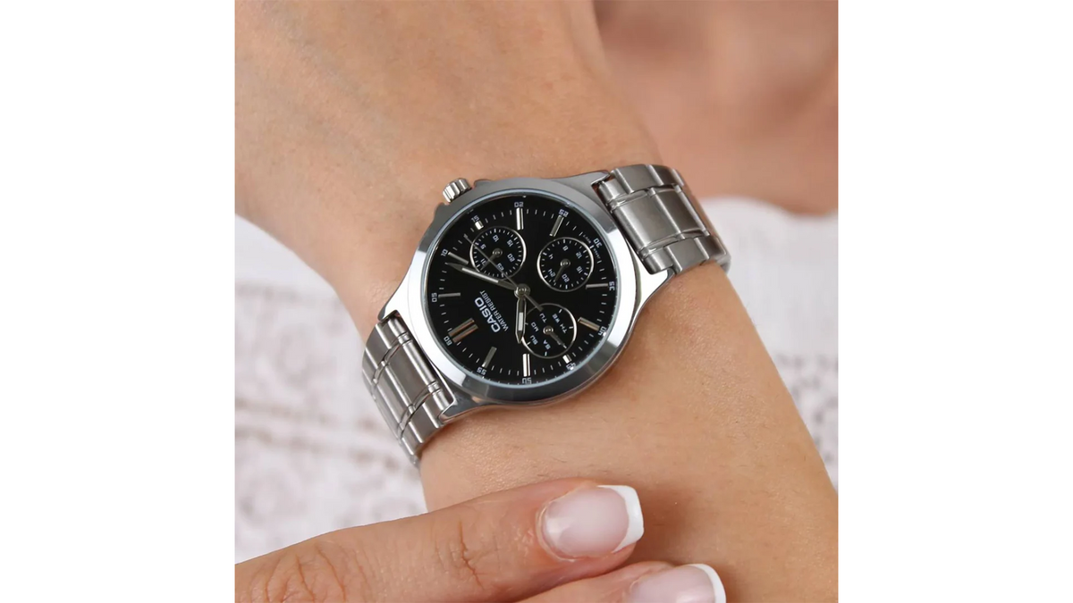 Reloj Casio LTP - V300D - 1A Metálico de Mujer