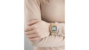 Reloj Casio A168WEGC - 3D Metálico de Mujer