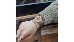Reloj Casio B640WMR - 5A Metálico de Mujer