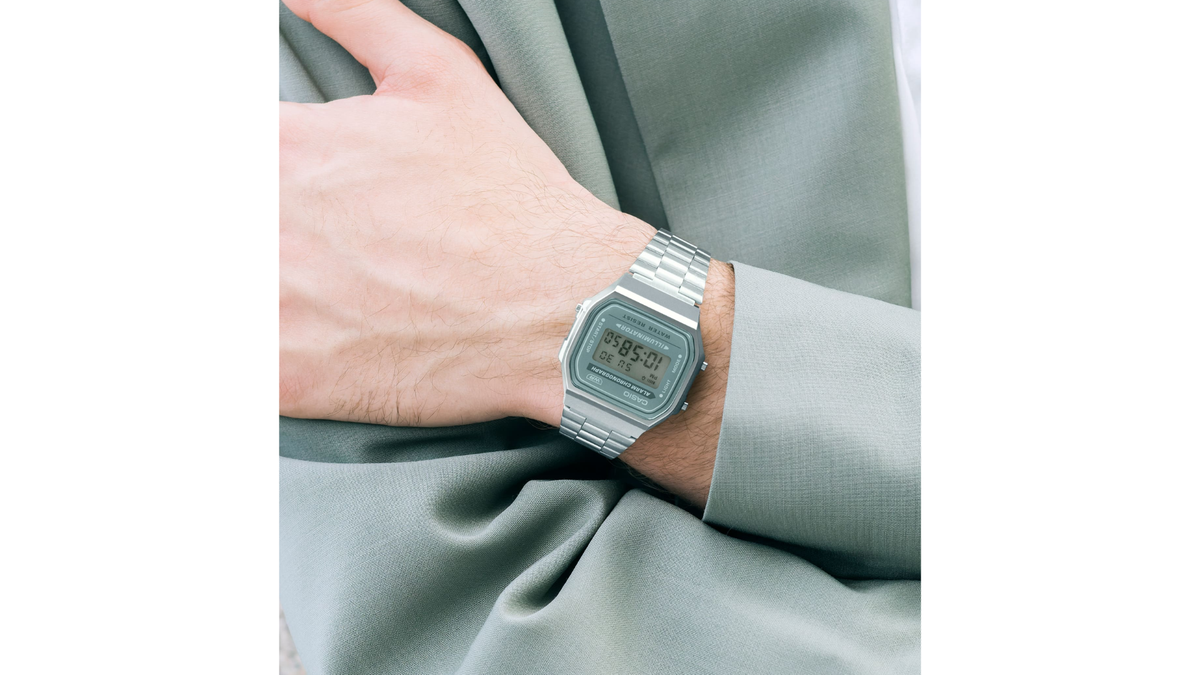 Reloj Casio A168WA - 3A Metálico de Hombre