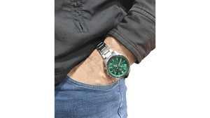 Reloj Casio Edifice EFV - 650D - 3A Metálico de Hombre