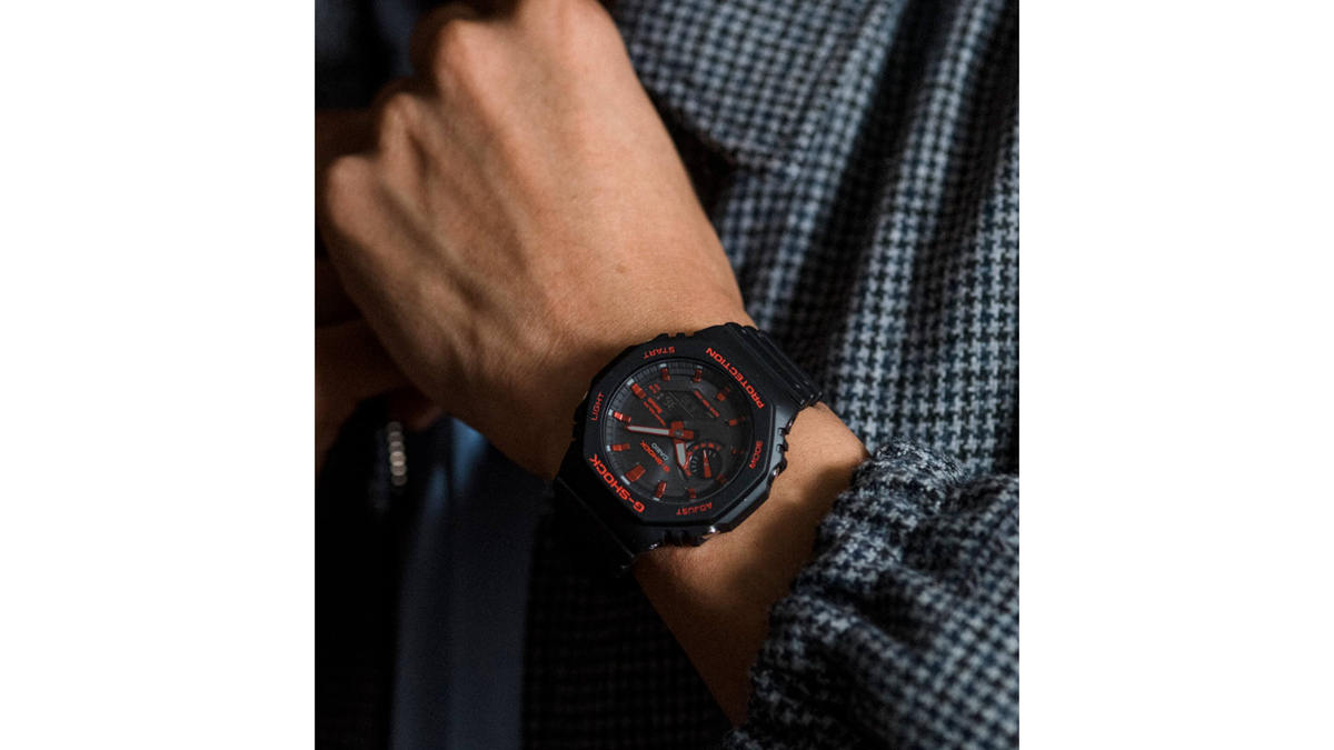 Reloj Casio G - Shock GA - B2100BNR - 1A Plástico de Hombre