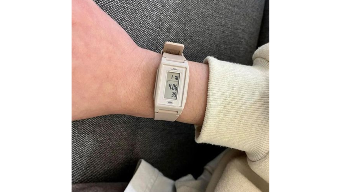 Reloj Casio LF - 10WH - 4D Plástico de Mujer