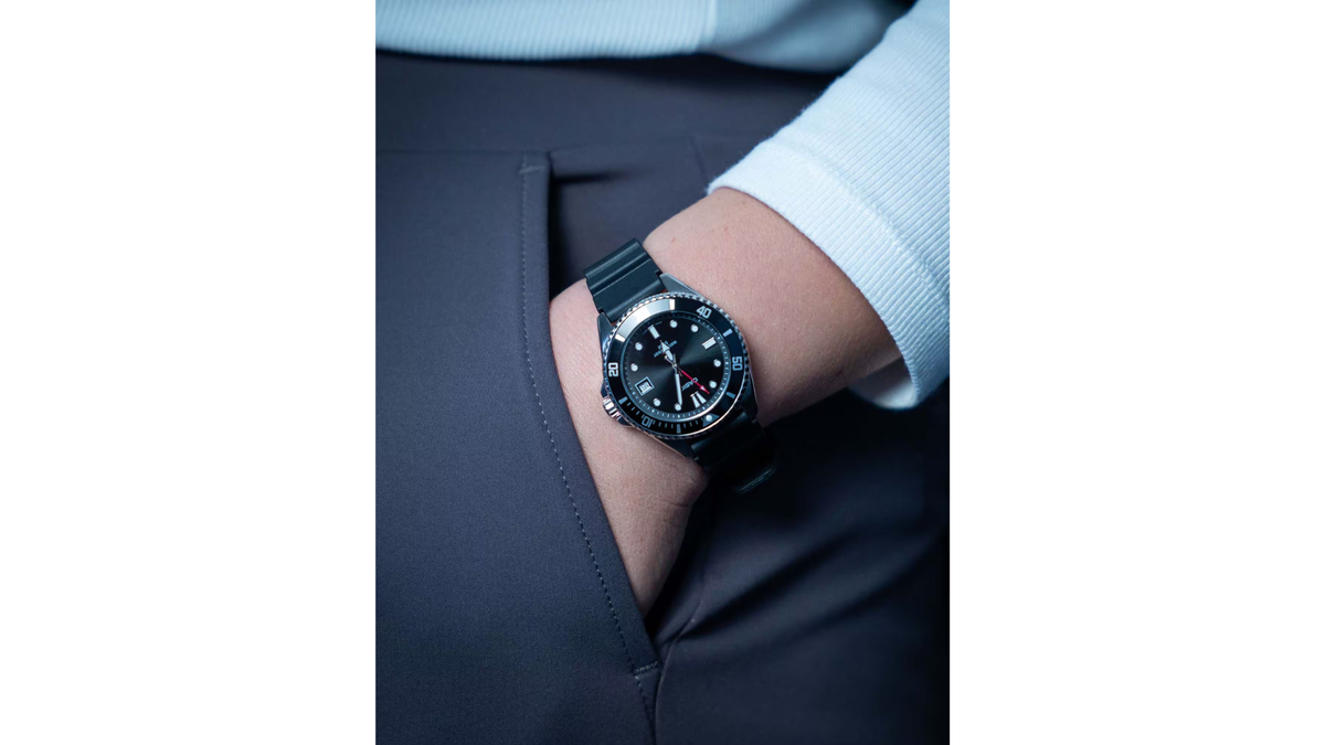Reloj Casio MDV - 10 - 1A1 Plástico de Hombre
