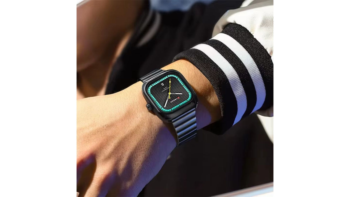 Reloj Curren 8460 Metálico de Hombre