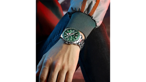 Reloj Curren 8418 Plateado/Verde - Metálico de Hombre