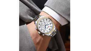 Reloj Curren 8466 Plateado/Dorado Fondo Blanco Metalico de Hombre