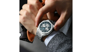 Reloj Curren 8440 Plateado Metálico de Hombre