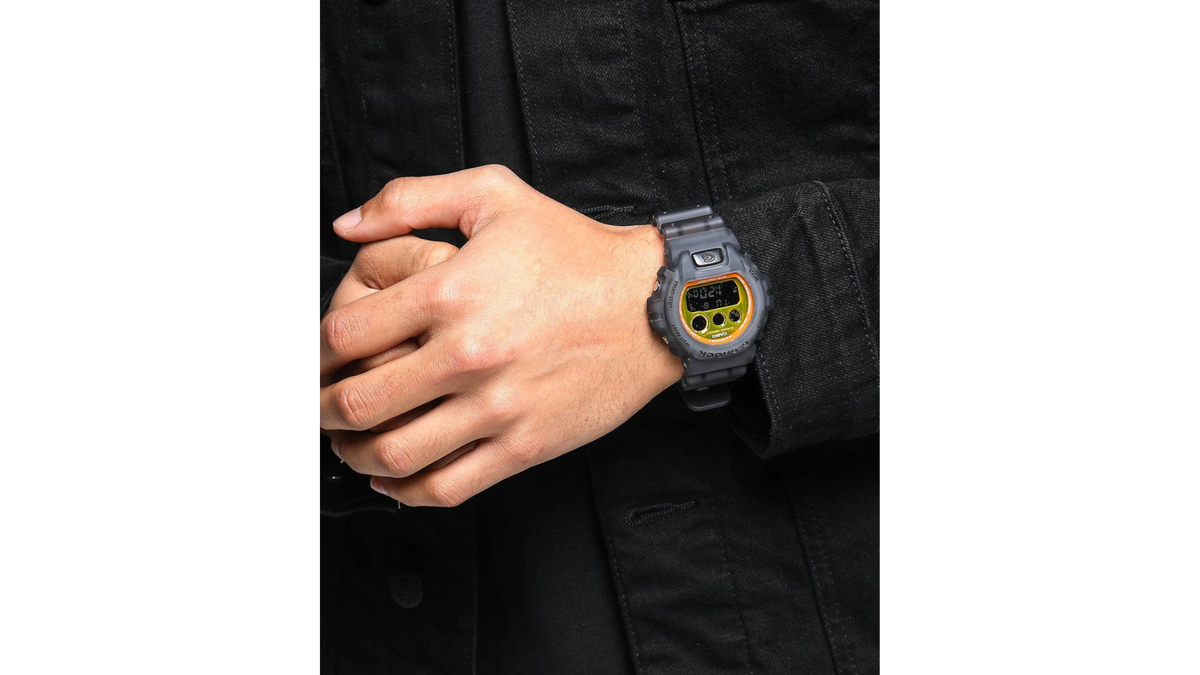 Reloj Casio G - Shock DW - 6900LS - 1D Plástico de Hombre