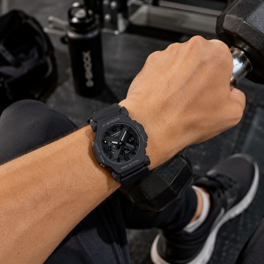 Reloj Casio G - Shock GA - 2300 - 1ADR Hombre
